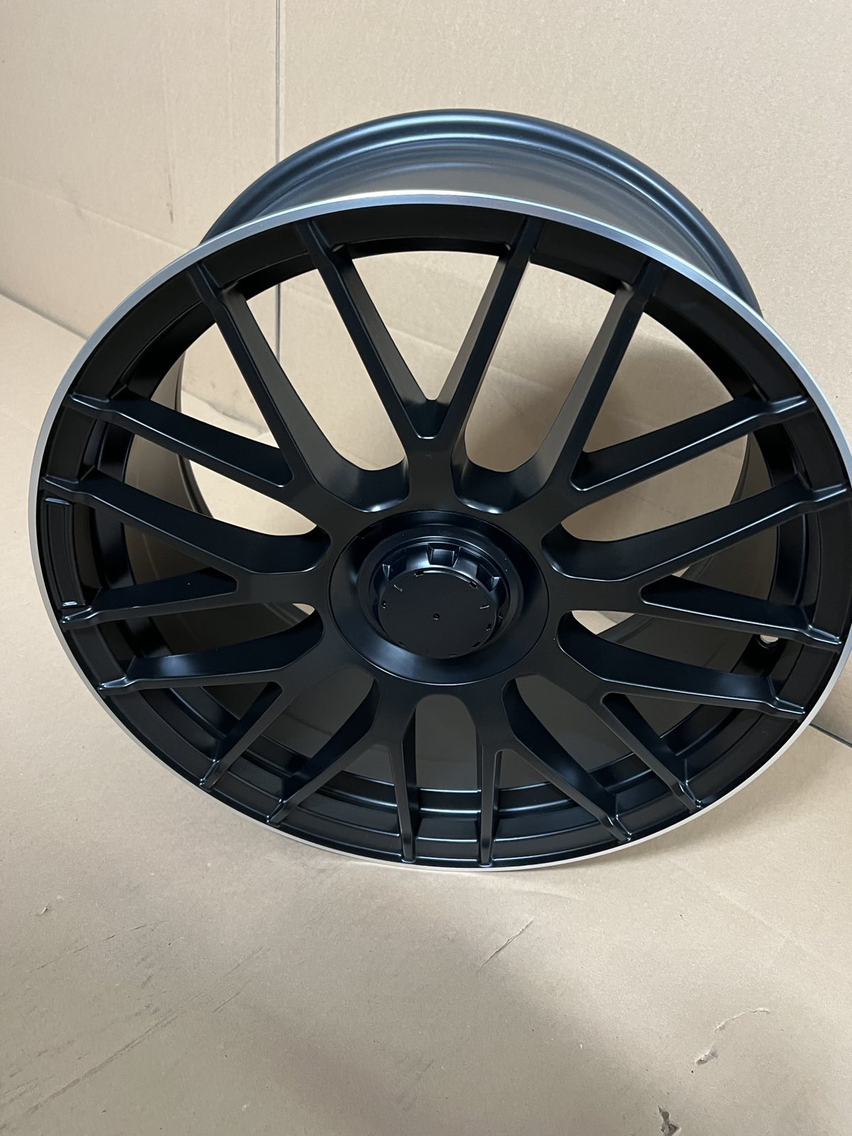 MB R19x8.5 5X112 ER43 66.6