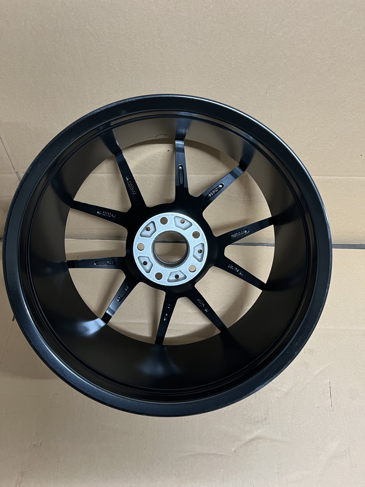 BMW Wheel R19x8.5 5X120 ET35 72.56